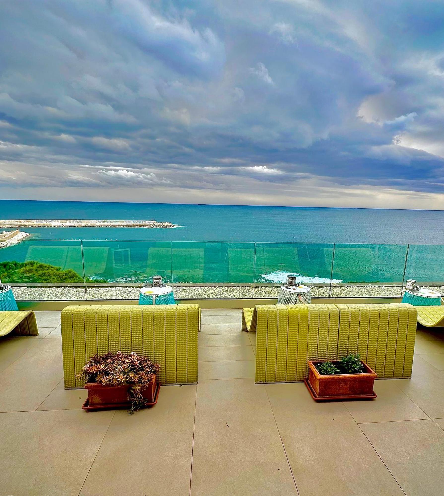 Hotel Cala Luna Кала-Гононе Экстерьер фото
